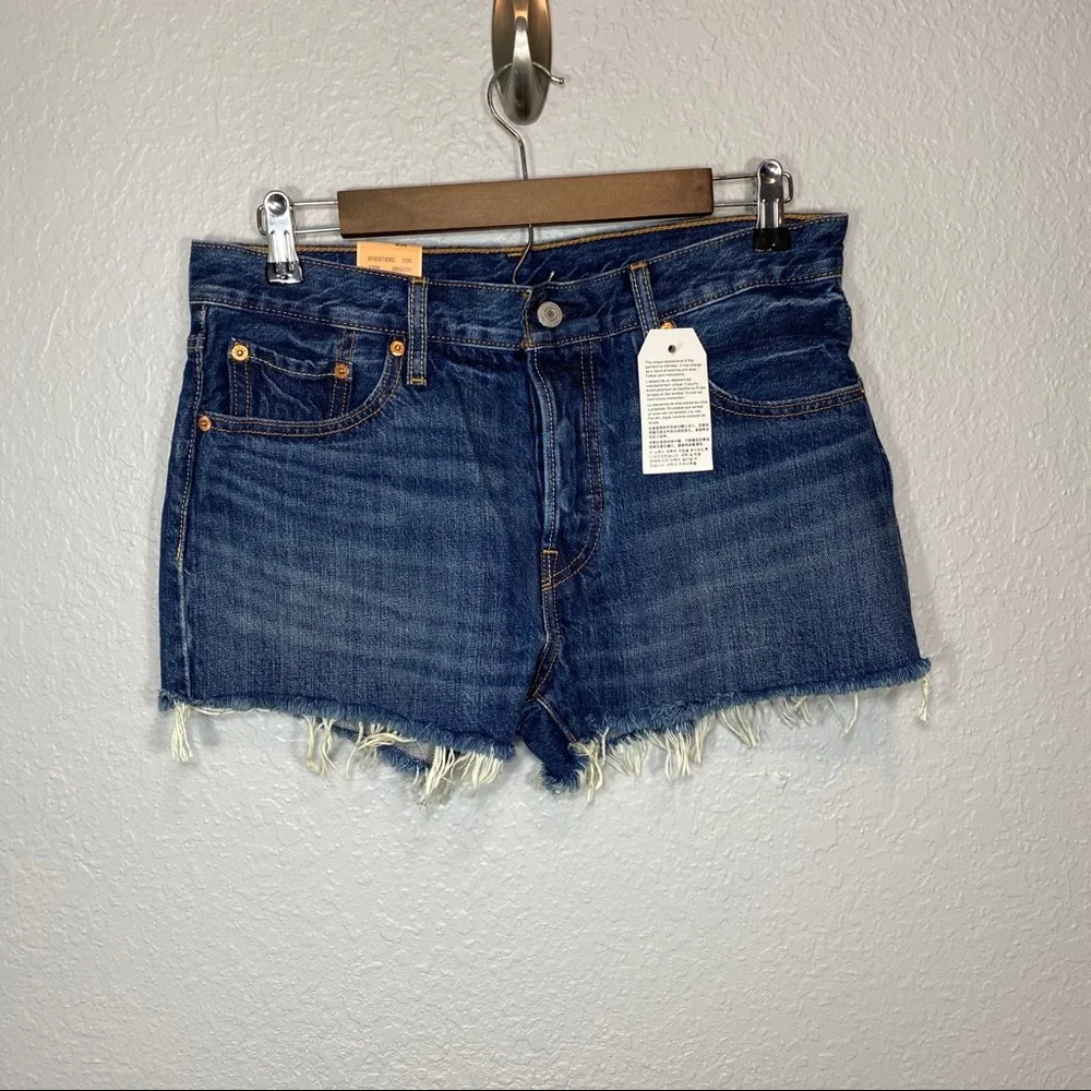 Levi’s | 501 Original Fit Straight Leg Button Fly - Picture 1 of 9